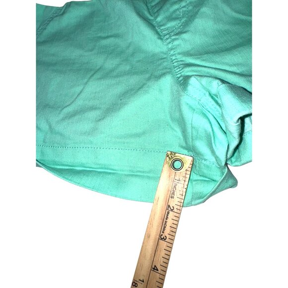 Celebrity Pink Maternity High-Waist Green Shorts With Beige Stretch Waistband - Picture 7 of 7